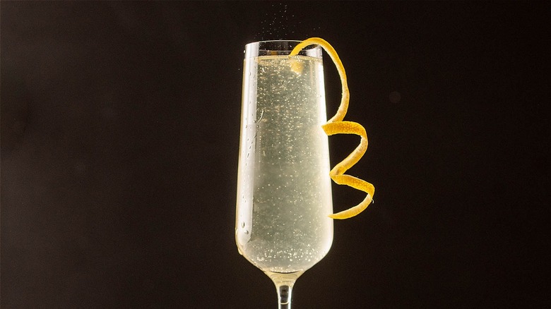 French 75 cocktail