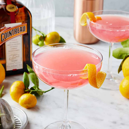 Cosmopolitan cocktail